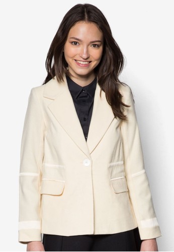 拼布西裝外套、服飾、夾克&大衣112mountainyamXZALORA拼布西裝外套NT$3,540NT$1,770最新優惠 拼布西裝外套、服飾、夾克&大衣112mountainyamXZALORA拼布西裝外套NT$3,540NT$1,770最新折價