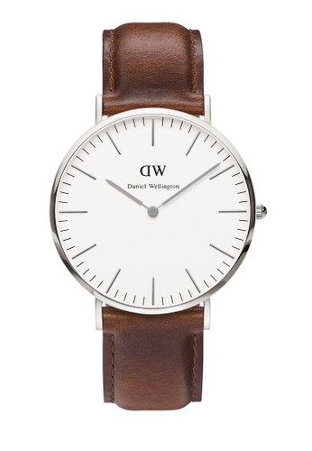 40mmStMawes經典手錶、錶類、皮革錶帶DanielWellington40mmStMawes經典手錶NT$7,000最新優惠