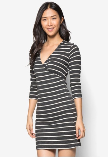 CharcoalAndIvoryRibbedWrapTunic、服飾、短洋裝DorothyPerkinsCharcoalAndIvoryRibbedWrapTunicNT$1,350NT$726最新優惠 CharcoalAndIvoryRibbedWrapTunic、服飾、短洋裝DorothyPerkinsCharcoalAndIvoryRibbedWrapTunicNT$1,350NT$726最新折價
