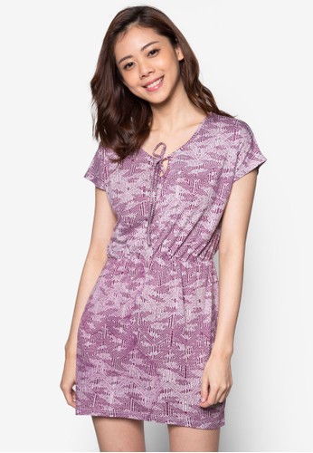 繫帶圓領印花連身裙、服飾、服飾fblock繫帶圓領印花連身裙NT$399最新優惠 繫帶圓領印花連身裙、服飾、服飾fblock繫帶圓領印花連身裙NT$399最新折價