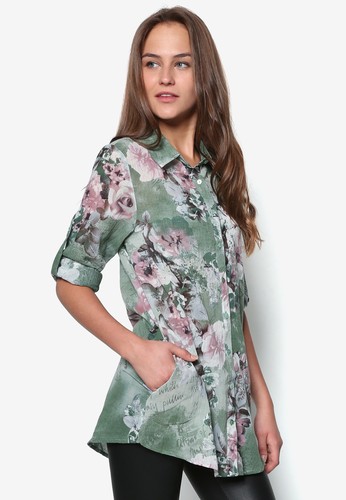 花卉圖案長袖襯衫、服飾、服飾Geb.花卉圖案長袖襯衫NT$1,299最新優惠 花卉圖案長袖襯衫、服飾、服飾Geb.花卉圖案長袖襯衫NT$1,299最新折價