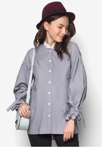 鉤針中式領公主袖上衣、服飾、服飾KLEEaisons鉤針中式領公主袖上衣NT$1,699NT$349最新優惠 鉤針中式領公主袖上衣、服飾、服飾KLEEaisons鉤針中式領公主袖上衣NT$1,699NT$349最新優惠