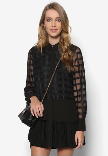 網狀薄紗長袖連身裙、服飾、洋裝Maxqullo網狀薄紗長袖連身裙NT$1,899最新折價