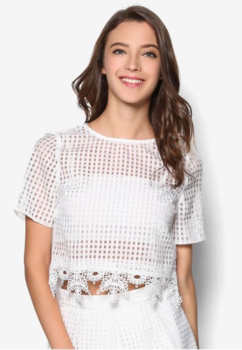 透膚格紋短袖上衣、服飾、上衣MissSelfridge透膚格紋短袖上衣NT$2,649最新優惠 透膚格紋短袖T-shirt、服飾、上衣MissSelfridge透膚格紋短袖上衣NT$2,649最新折價