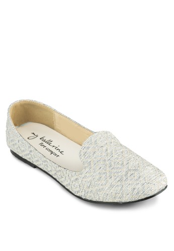 Madelyn暗紋樂福鞋、女鞋、鞋MyBallerineMadelyn暗紋樂福鞋NT$449最新優惠 Madelyn暗紋樂福鞋、女鞋、鞋MyBallerineMadelyn暗紋樂福鞋NT$449最新折價