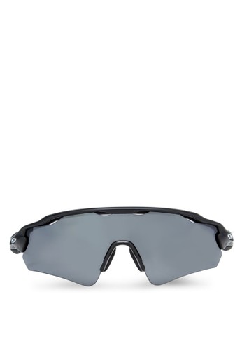 RadarEvPath運動太陽眼鏡、飾品配件、飾品配件OakleyRadarEvPath運動太陽眼鏡NT$8,140最新優惠