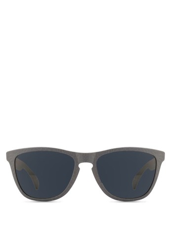 PerformanceLifestyle太陽眼鏡、飾品配件、運動OakleyPerformanceLifestyle太陽眼鏡NT$5,250最新優惠