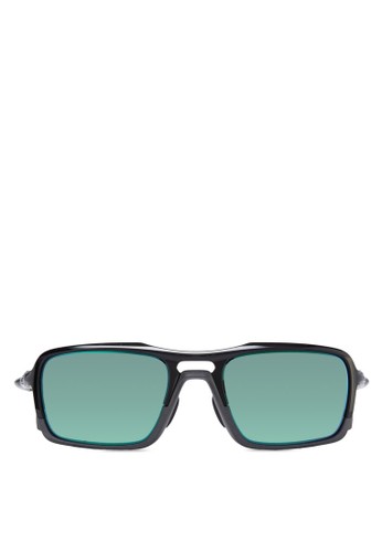 Active粗框太陽眼鏡、飾品配件、飾品配件OakleyActive粗框太陽眼鏡NT$9,250最新優惠 Active粗框太陽眼鏡、飾品配件、飾品配件OakleyActive粗框太陽眼鏡NT$9,250最新折價