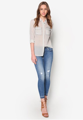 Susan印花長袖襯衫、服飾、服飾RiverIslandSusan印花長袖襯衫NT$2,099NT$1,469最新優惠 Susan印花長袖襯衫、服飾、服飾RiverIslandSusan印花長袖襯衫NT$2,099NT$1,469最新折價