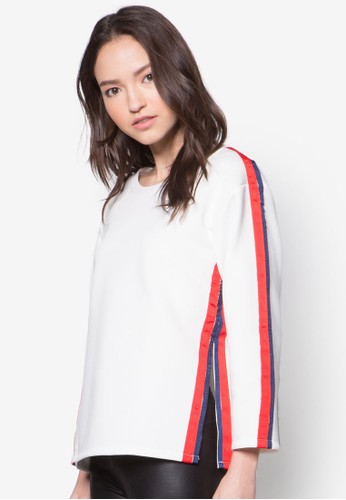 條紋滾邊運動風長袖衫、服飾、上衣SomethingBorrowed條紋滾邊運動風長袖衫NT$799NT$399最新優惠 條紋滾邊運動風長袖衫、服飾、上衣SomethingBorrowed條紋滾邊運動風長袖衫NT$799NT$399最新優惠