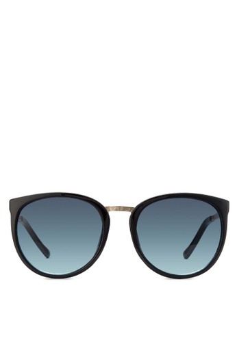 Avery方框太陽眼鏡、飾品配件、飾品配件SunniesStudiosAvery方框太陽眼鏡NT$310NT$279最新優惠 Avery方框太陽眼鏡、飾品配件、飾品配件SunniesStudiosAvery方框太陽眼鏡NT$310NT$279最新折價