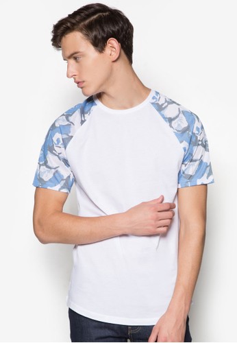 CamoRaglanT-Shirt、服飾、印圖T恤TopmanCamoRaglanT-ShirtNT$748最新折價