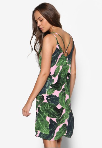 棕櫚印花交叉帶洋裝、服飾、洋裝TOPSHOP棕櫚印花交叉帶洋裝NT$1,929最新優惠 棕櫚印花交叉帶洋裝、服飾、洋裝TOPSHOP棕櫚印花交叉帶洋裝NT$1,929最新折價
