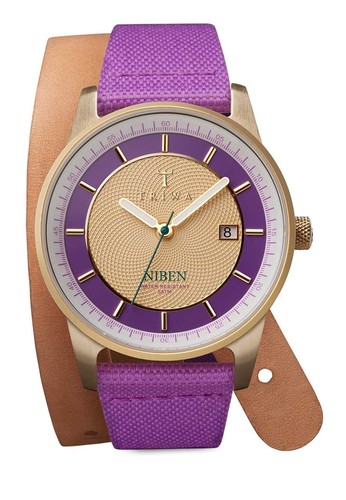 雙色錶帶圓框手錶、錶類、指針型TRIWA雙色錶帶圓框手錶NT$7,120NT$5,660最新折價
