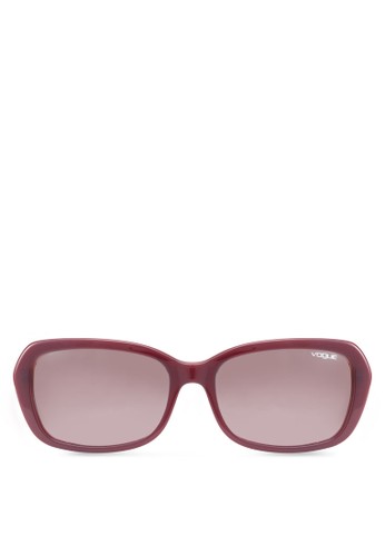 經典太陽眼鏡、飾品配件、飾品配件Vogue經典太陽眼鏡NT$5,600最新優惠
