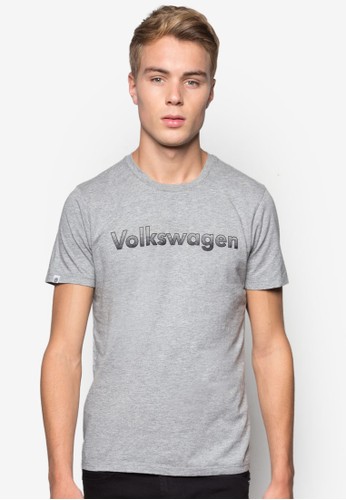 名稱標記圓領T恤、服飾、服飾Volkswagen品牌標記圓領T恤NT$849最新折價