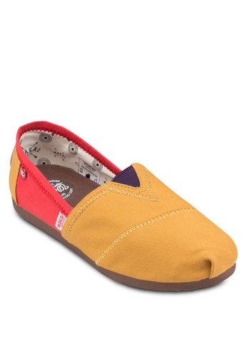 Cozumel-配色懶人鞋、女鞋、鞋WakaiCozumel-配色懶人鞋NT$1,099最新折價