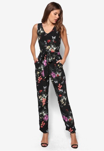Petite碎花繫帶連身褲、服飾、服飾WallisPetite碎花繫帶連身褲NT$2,890NT$1,893最新優惠 Petite碎花繫帶連身褲、服飾、服飾WallisPetite碎花繫帶連身褲NT$2,890NT$1,893最新折價