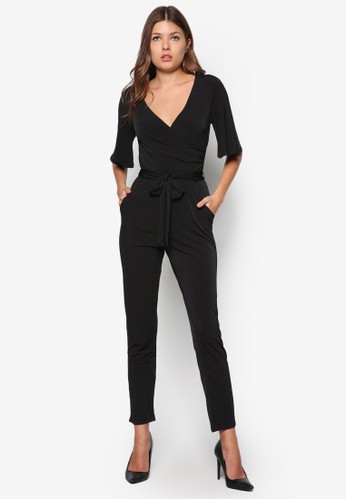 喇叭袖裹飾連身長褲、服飾、服飾Wallis喇叭袖裹飾連身長褲NT$2,890最新優惠 喇叭袖裹飾連身長褲、服飾、服飾Wallis喇叭袖裹飾連身長褲NT$2,890最新折價