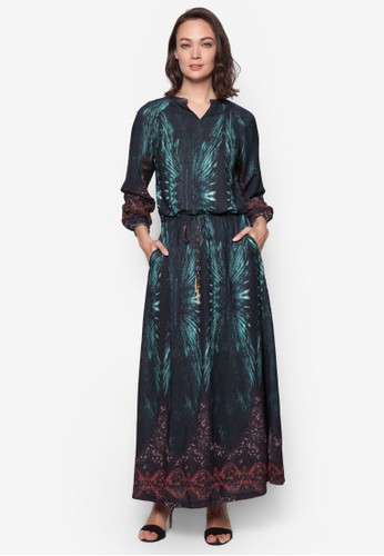 混合印花束腰長洋裝、服飾、洋裝Zalia混合印花束腰長洋裝NT$1,799NT$989最新折價