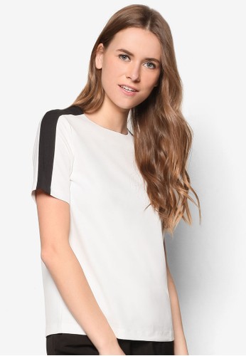 CollectionContrastShoulderTee、服飾、上衣ZALORACollectionContrastShoulderTeeNT$899NT$449最新優惠 CollectionContrastShoulderTee、服飾、T-shirtZALORACollectionContrastShoulderTeeNT$899NT$449最新折價
