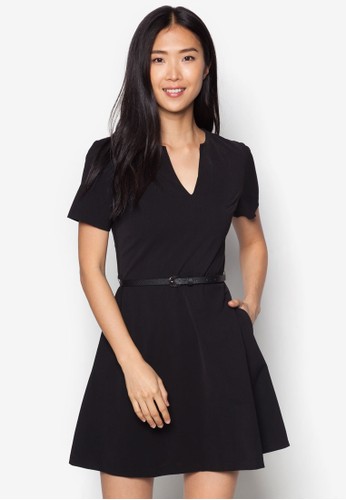 腰帶寬擺連身裙、服飾、正式洋裝ZALORA腰帶寬擺連身裙NT$699最新優惠 腰帶寬擺連身裙、服飾、正式洋裝ZALORA腰帶寬擺連身裙NT$699最新折價