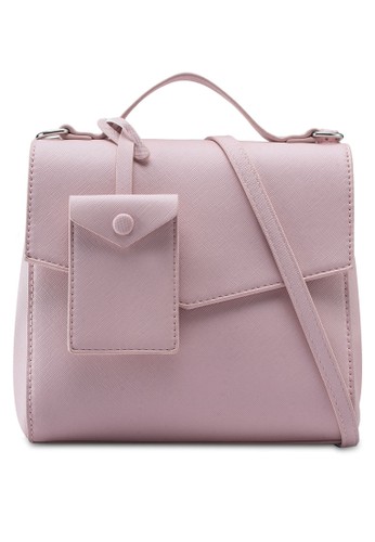 SaffianoMiniFlapSlingbag、韓系時尚、梳妝ZALORASaffianoMiniFlapSlingbagNT$799最新優惠 SaffianoMiniFlapSlingbag、韓系時尚、梳妝ZALORASaffianoMiniFlapSlingbagNT$799最新折價