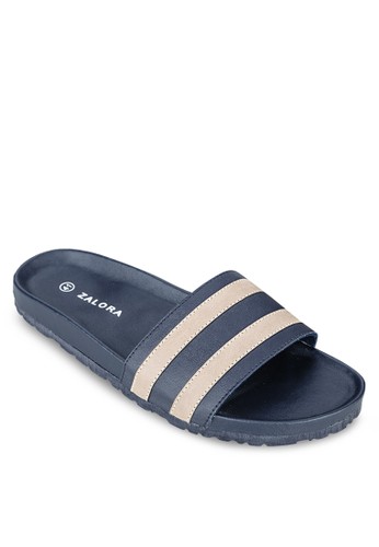 條紋仿皮寬帶拖鞋、鞋、鞋ZALORA條紋仿皮寬帶拖鞋NT$699NT$399最新優惠 條紋仿皮寬帶拖鞋、鞋、鞋ZALORA條紋仿皮寬帶拖鞋NT$699NT$399最新折價