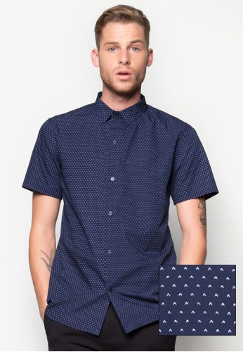 V形印花短袖襯衫、服飾、印花襯衫ZALORAV形印花短袖襯衫NT$799NT$399最新優惠 V形印花短袖襯衫、服飾、印花襯衫ZALORAV形印花短袖襯衫NT$799NT$399最新折價