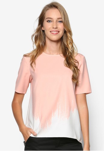 Collection漸層寬版TEE、服飾、上衣ZALORACollection漸層寬版TEENT$799最新優惠 Collection漸層寬版TEE、服飾、T-shirtZALORACollection漸層寬版TEENT$799最新折價