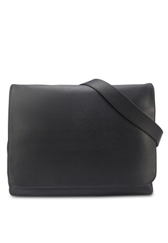 經典仿皮翻蓋郵差包、包、郵差包ZALORA經典仿皮翻蓋郵差包NT$799NT$399最新優惠 經典仿皮翻蓋郵差包、包、郵差包ZALORA經典仿皮翻蓋郵差包NT$799NT$399最新折價