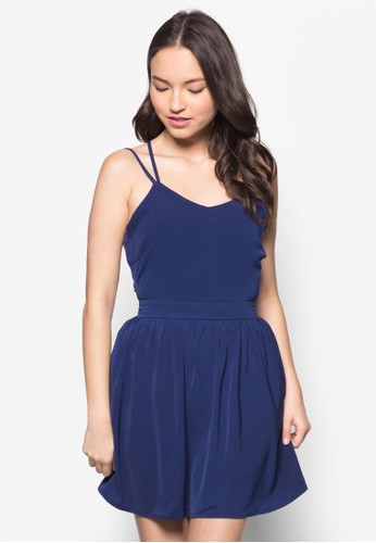交叉肩帶丹寧洋裝、 服飾、 洋裝ZALORA交叉肩帶丹寧洋裝NT$599最新優惠 交叉肩帶丹寧洋裝、 服飾、 洋裝ZALORA交叉肩帶丹寧洋裝NT$599最新折價