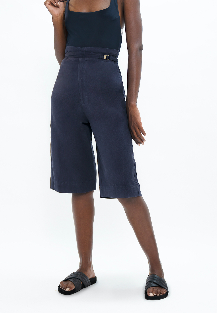 1 People Florence Organic Cotton Bermuda Shorts in Summer Night