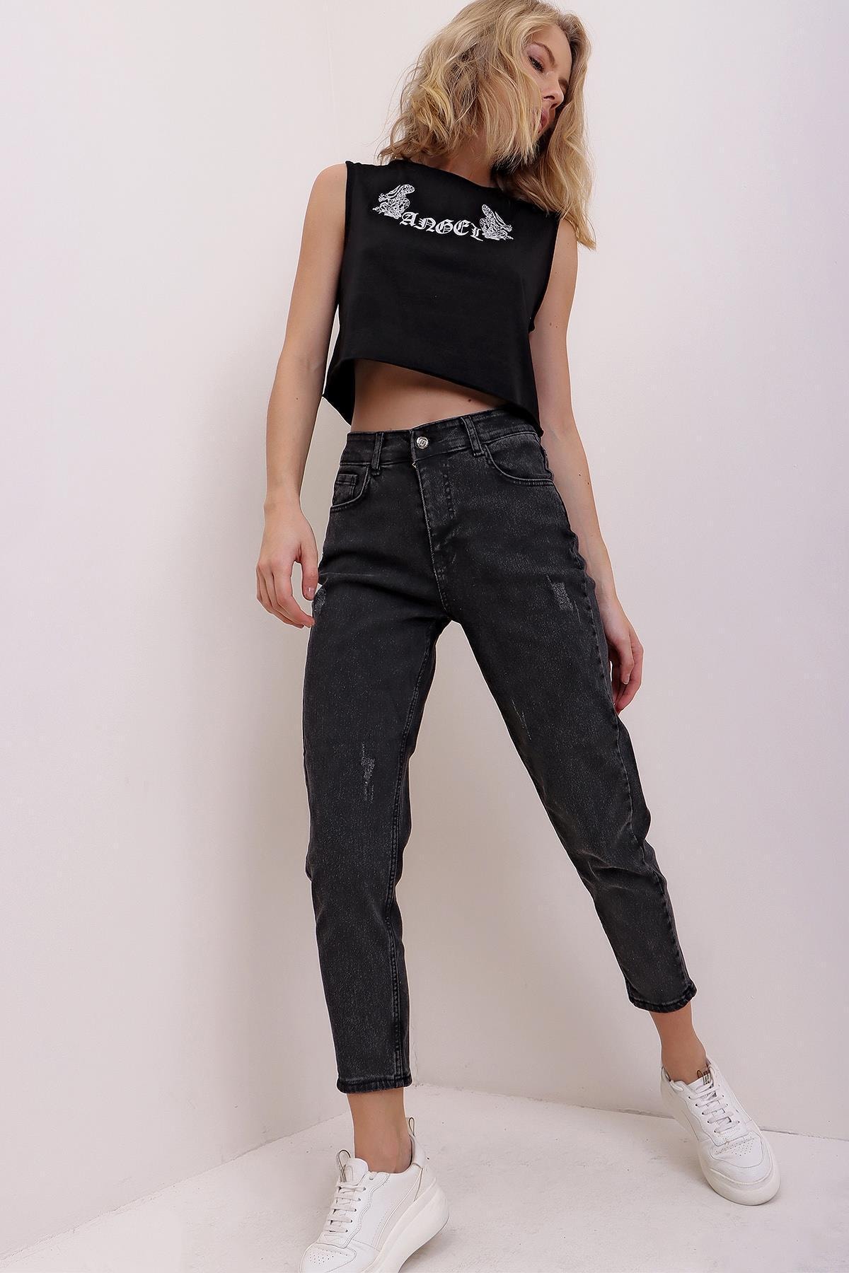Alacati High Waist Ripped Detailed Lycra Mom Jeans