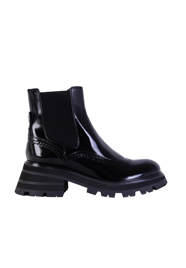 ALEXANDER MCQUEEN Alexander McQueen Black Leather Chelsea Boots