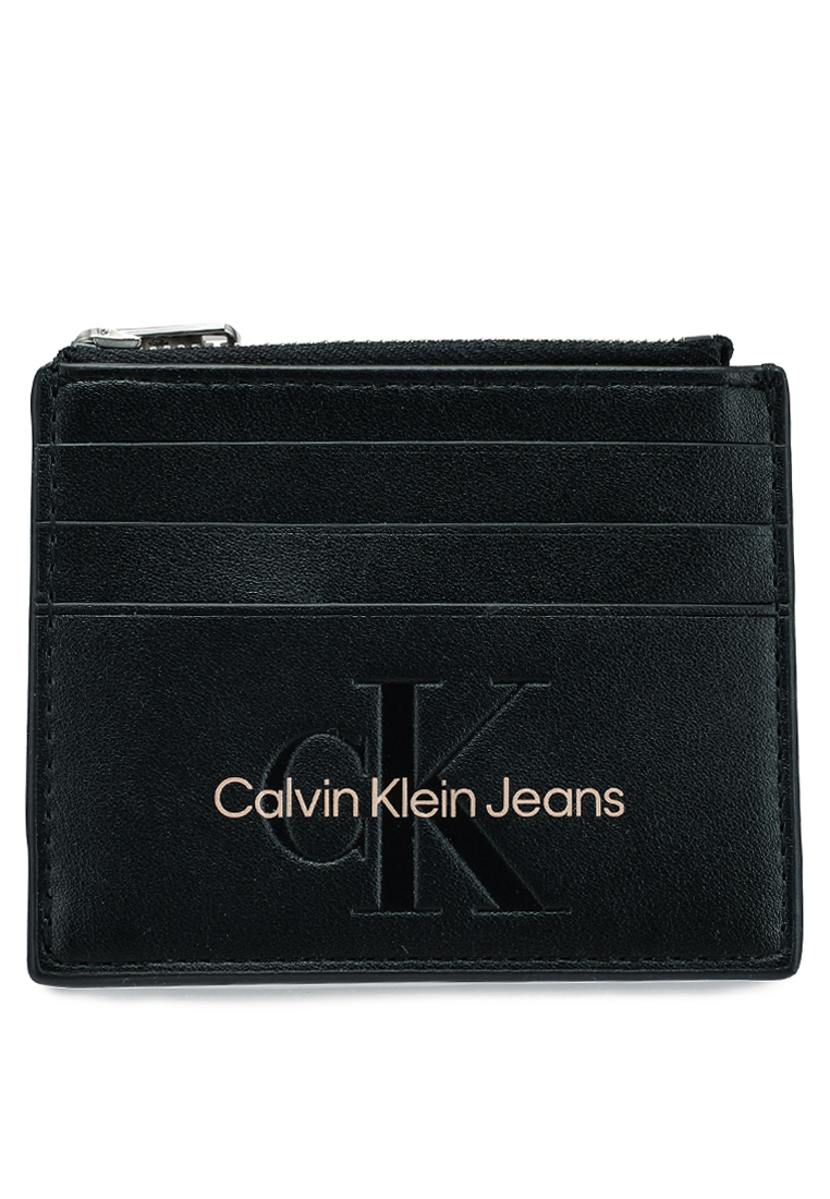 Calvin Klein 雕刻卡包