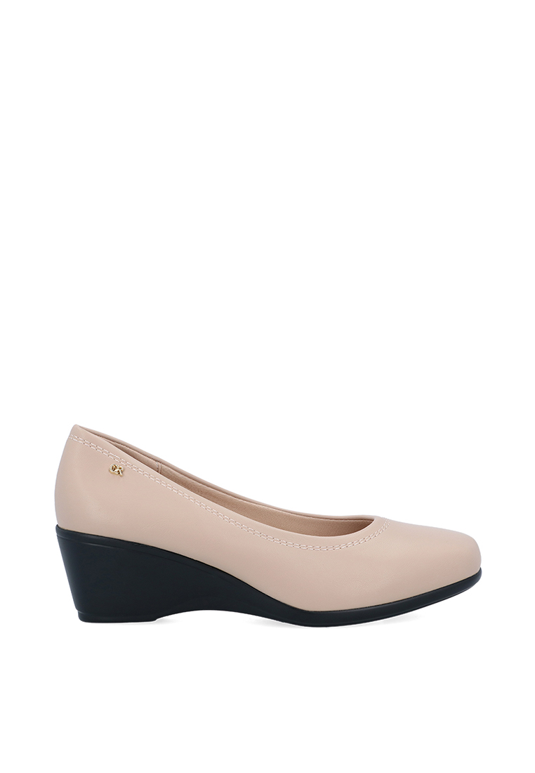 Carlo Rino Medium Beige Kacey Pumps