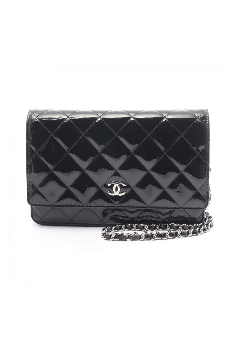 CHANEL 二奢 Pre-loved Chanel matelasse chain wallet Patent leather black silver hardware
