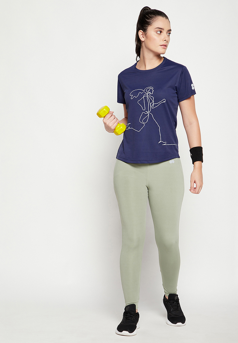 Clovia Comfort Fit Line Art Print Active T-shirt in Navy
