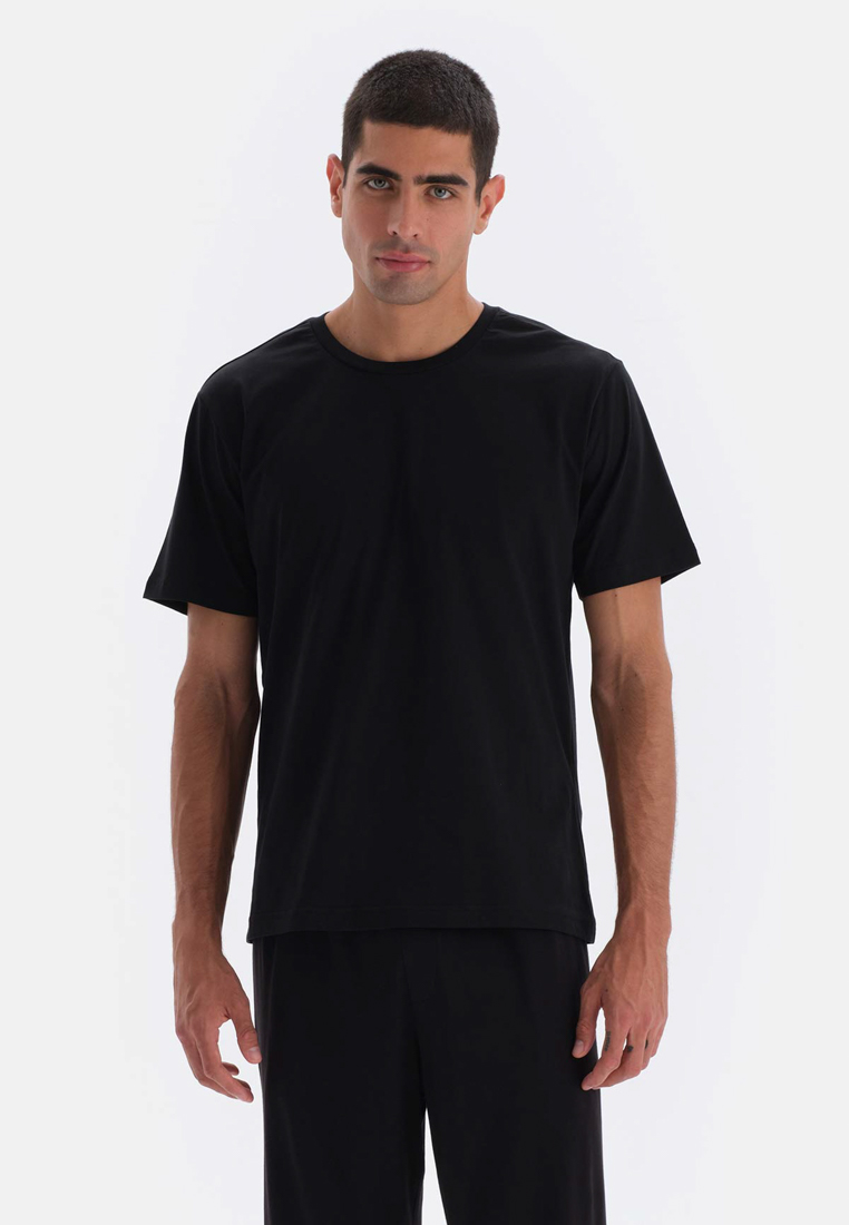 DAGİ Black Basic T-Shirt, Crew Neck, Regular Fit, Short Sleeve Loungewear for Men