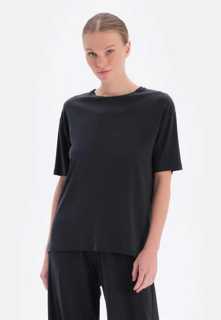 DAGİ Black T-Shirt, Crew Neck, Regular, Short Sleeve Loungewear for Women