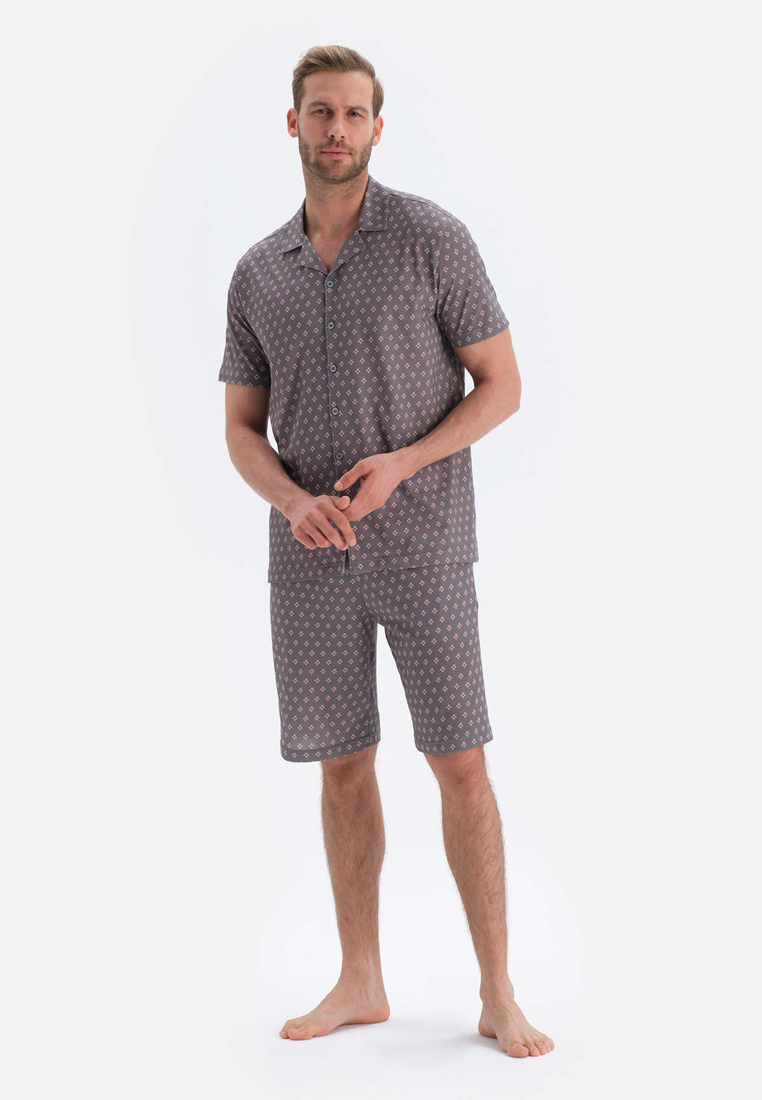 DAGİ Grey Tshirt & Shorts, Micro Print, Shirt Collar, Regular Fit, Short Leg, Short Sleeve Sleepwear for Men