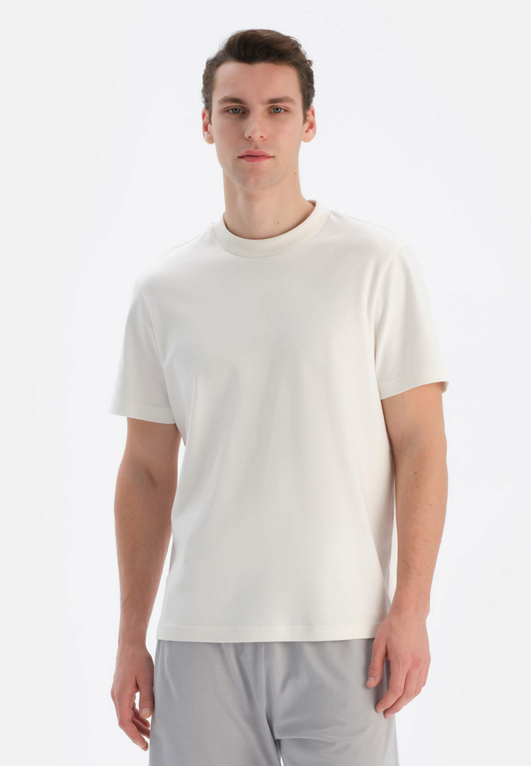DAGİ White Basic T-Shirt, Crew Neck, Regular, Short Sleeve Loungewear for Men