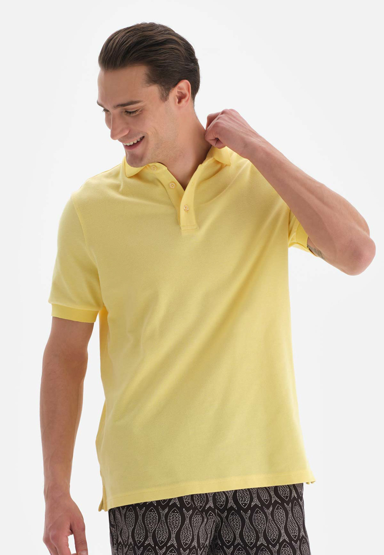 DAGİ Light Yellow T-Shirt, Polo Neck, Short Sleeve Beachwear for Men