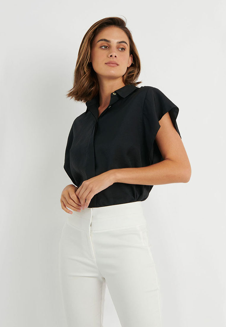 FORCAST Lani Butterfly Sleeve Top