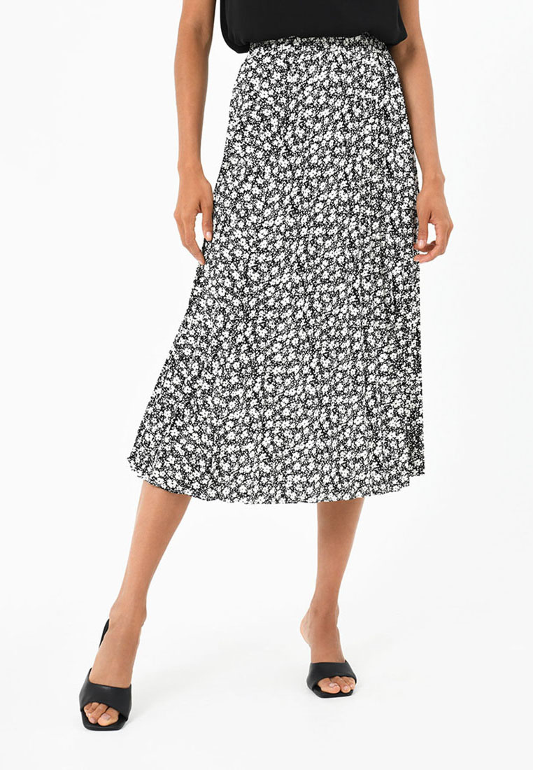 FORCAST Matisse Pleated Floral Skirt