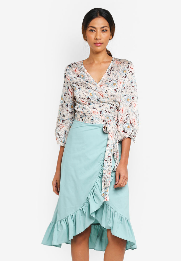 Haute Kelly Nari Floral Print Top & Ruffle Skirt Set