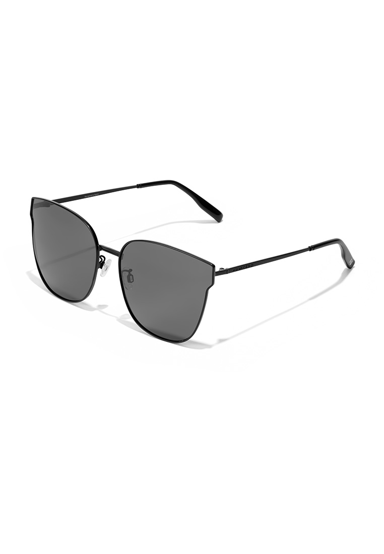 Hawkers HAWKERS POLARIZED Black SHOWDOWN XL ASIAN FIT Sunglasses for Men and Women. Official Product Designed in Spain