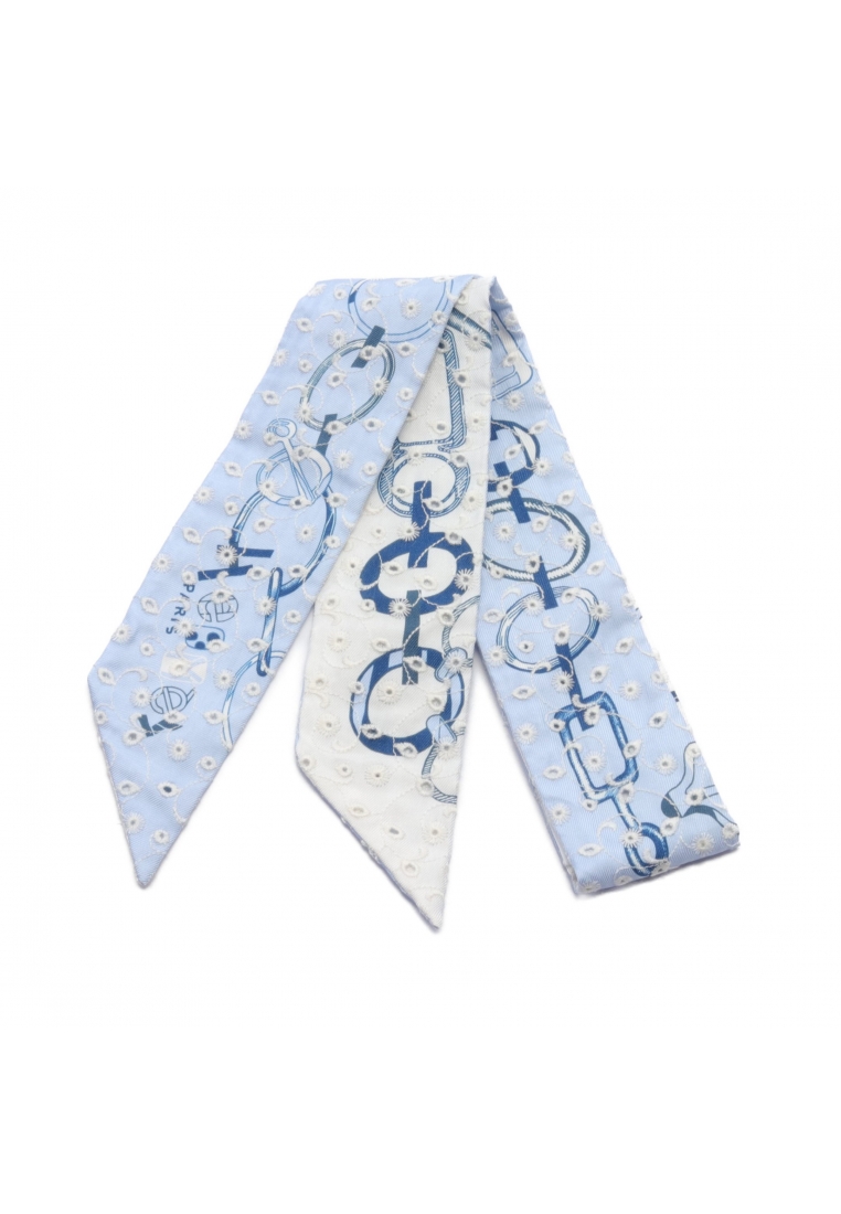 二奢 Pre-loved Hermès twilly Do Re Boucles Broderie Anglaise ribbon scarf embroidery silk Light blue white dark blue