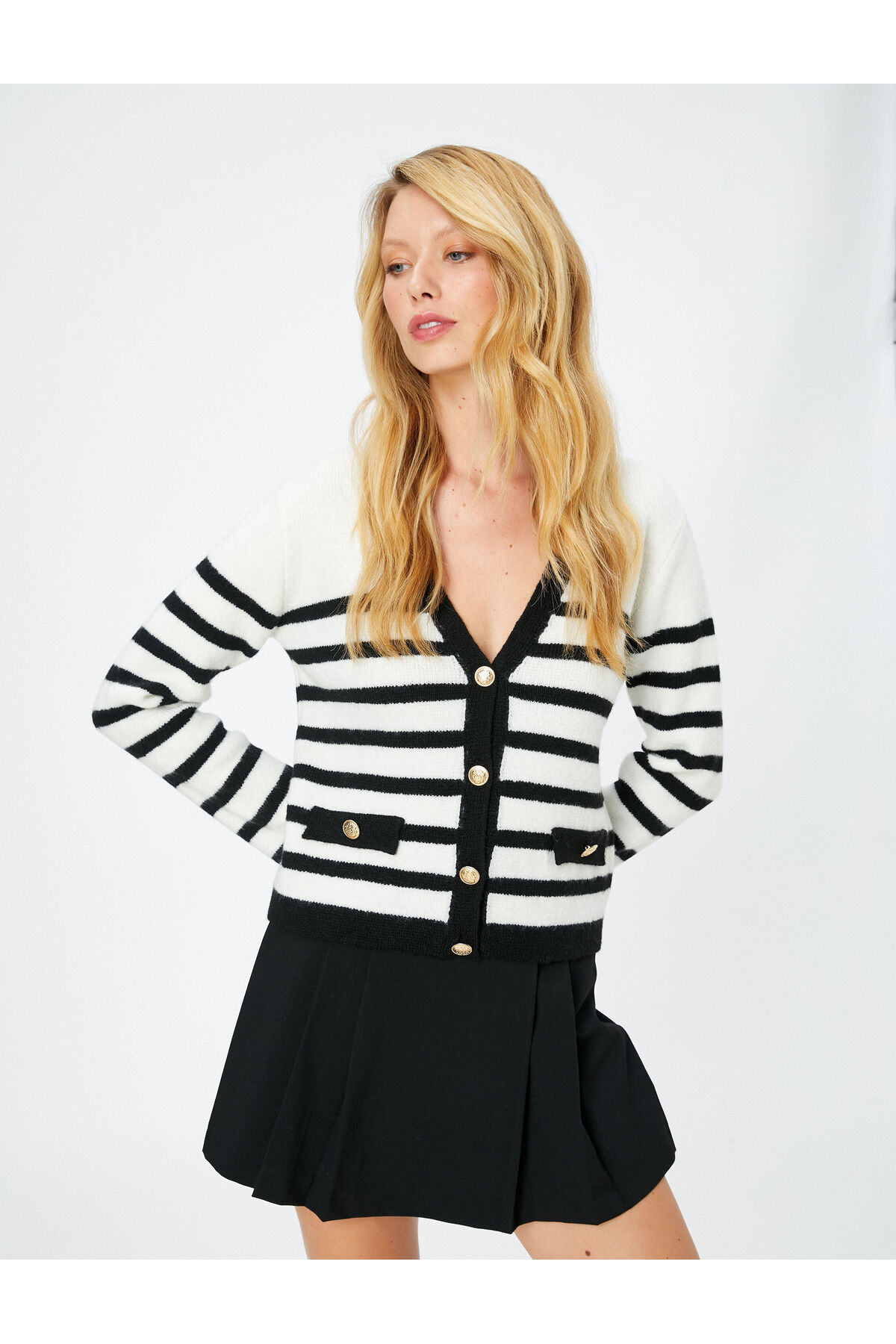 KOTON Gold Buttoned V-Neck Knitted Cardigan